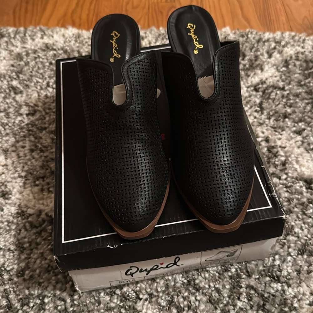 Qupid Penton Black Wedges